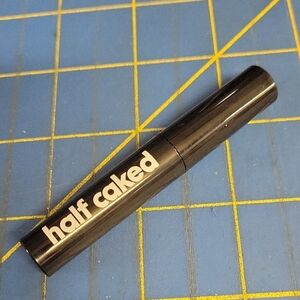 Half Caked Black Eye Defy Zero Gravity Mascara 1.5ml New Tube